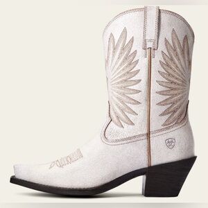 Ariat Goldie Western Boot Size 8.5